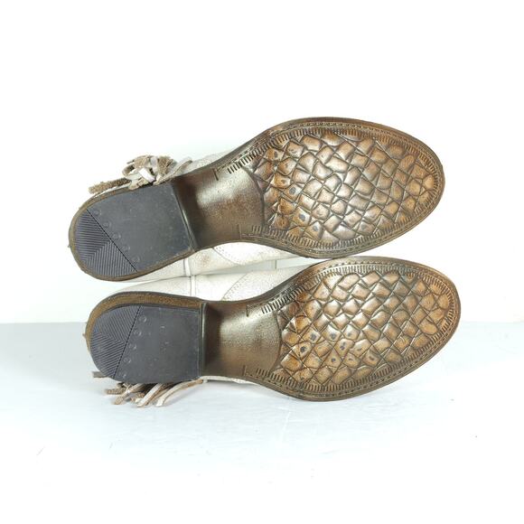 Very Volatile Women's Lookout US8 White Leather Distressed Fringe Western Boots - Picture 10 of 16